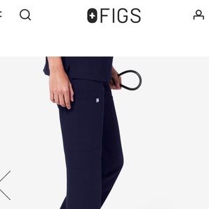 FIGS NAVY SET SP PANTS / SM TOP